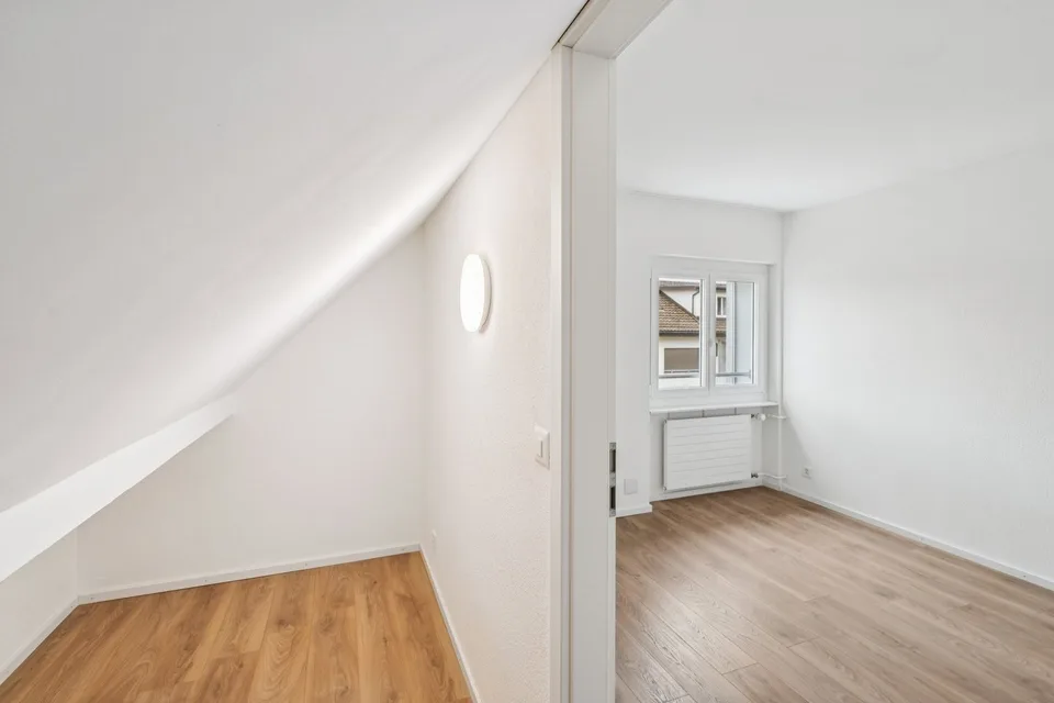 Wohnen auf höchstem Niveau  Traumhafte 6.5-Zimmer-Maisonette nach Totalsanierung