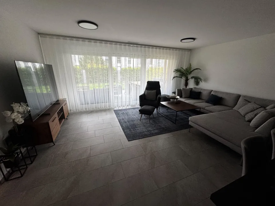 *Hochwertige 3.5-Zimmer-Gartenwohnung in ruhiger Wohnlage*