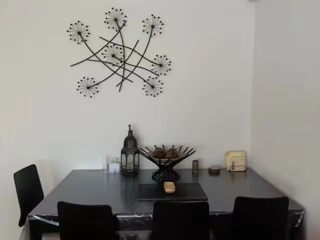 ⭐Appartamento arredato di 3.5 locali con balcone a Opfikon
