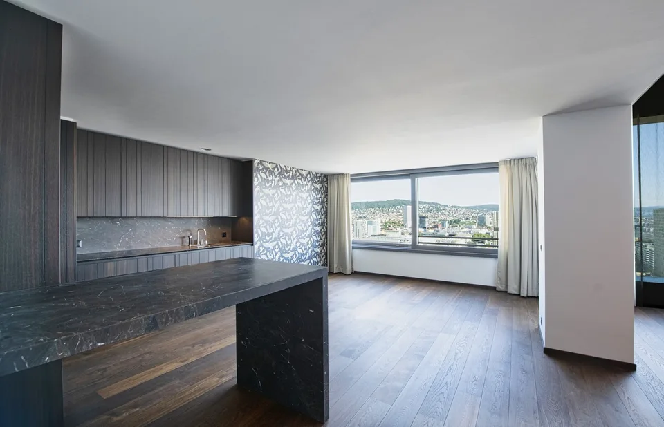 Zweistöckiges Luxus-Penthouse mit fantastischer Sicht über die Stadt Zürich