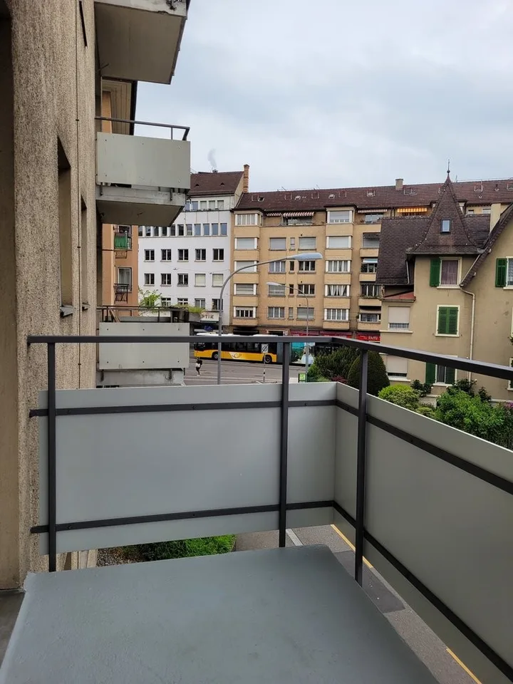 Sehr schöne und renovierte 1-Zimmerwohnung im Kreis 3