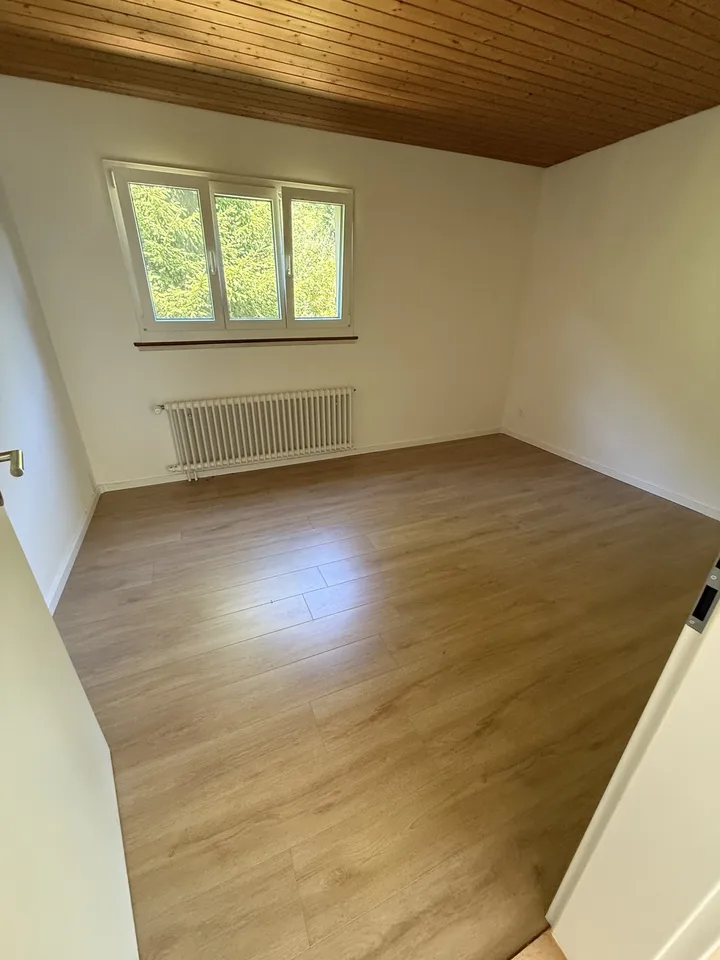 Freistehendes  4,5 Zimmer Einfamilienhaus