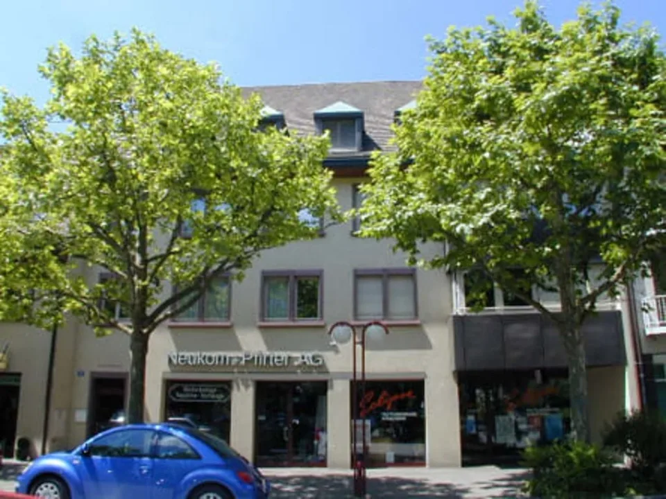Grosszügige und helle Wohnung in Riehen