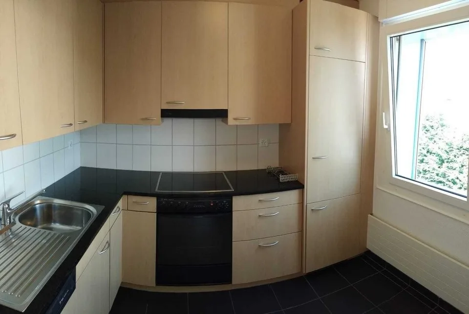 Grosszügige 3.5 Zimmerwohnung an ruhiger Lage