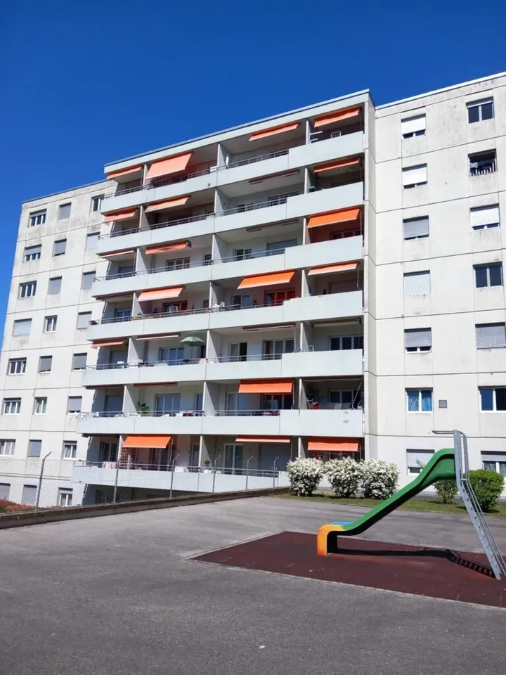 Appartement de 2 pièces au 4ème étage avec balcon