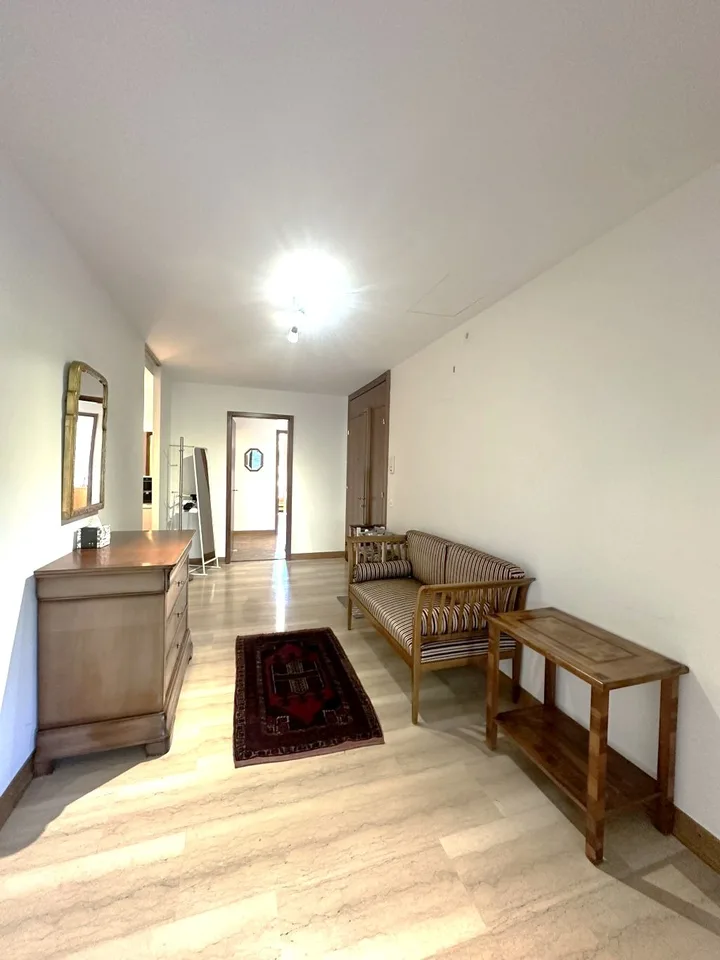 Furnished 4-Room Apartment with Private Terrace - Grand-Saconnex | Appartement meublé de 4 pièces avec terrasse privée