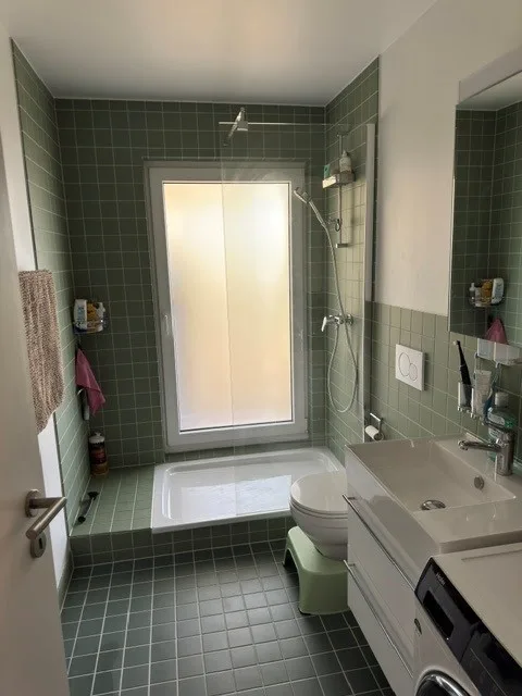 Wohnung mit 3,5 Zimmern und Seeblick, 2024 renoviert