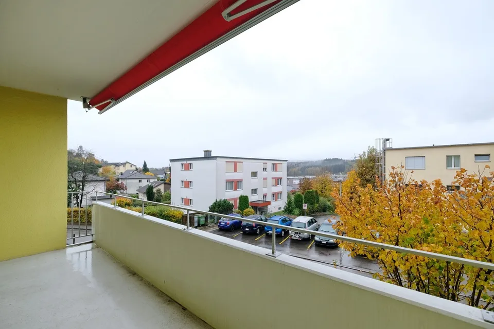 Schöne 3.5-Zimmer-Wohnung mit Balkon