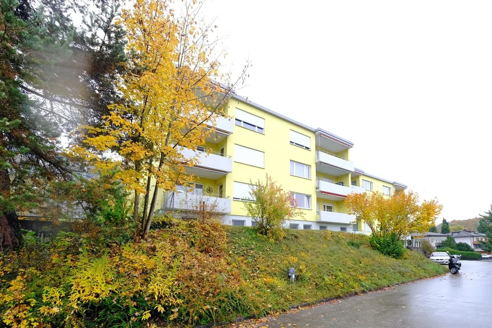 Schöne 3.5-Zimmer-Wohnung mit Balkon