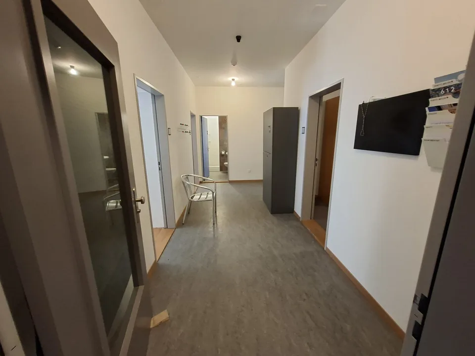 Möbliertes, helles WG-Zimmer - Zentral, modern und alles inklusive