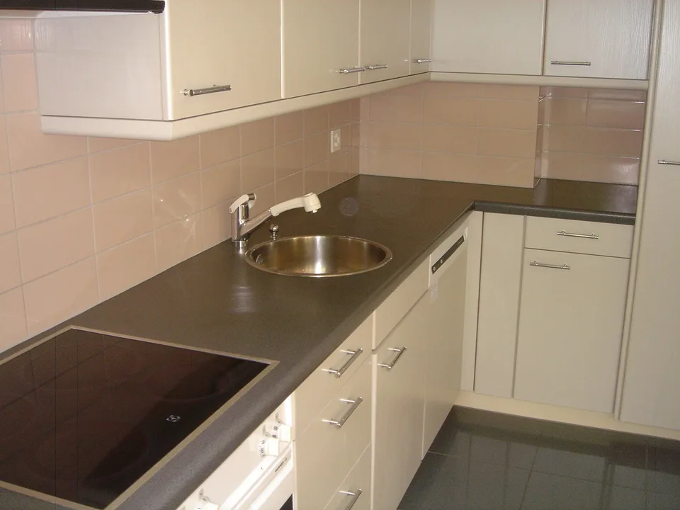 Charmante 1.5-Zimmer-Wohnung mit Gartensitzplatz in Zürich-Wollishofen