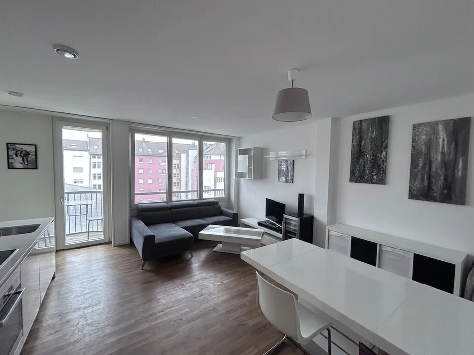 Super zentral gelegene 1,5 Zimmerwohnung