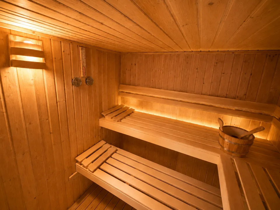Helle 4.5-Zimmer-Wohnung mit grosser Terrasse und privater Sauna in Hittnau