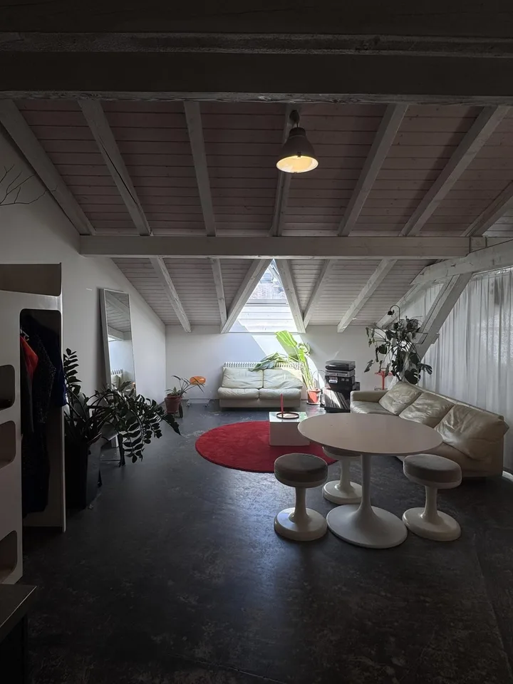 Atelierplatz in kreativem Kollektiv – 6 Monate Untermiete