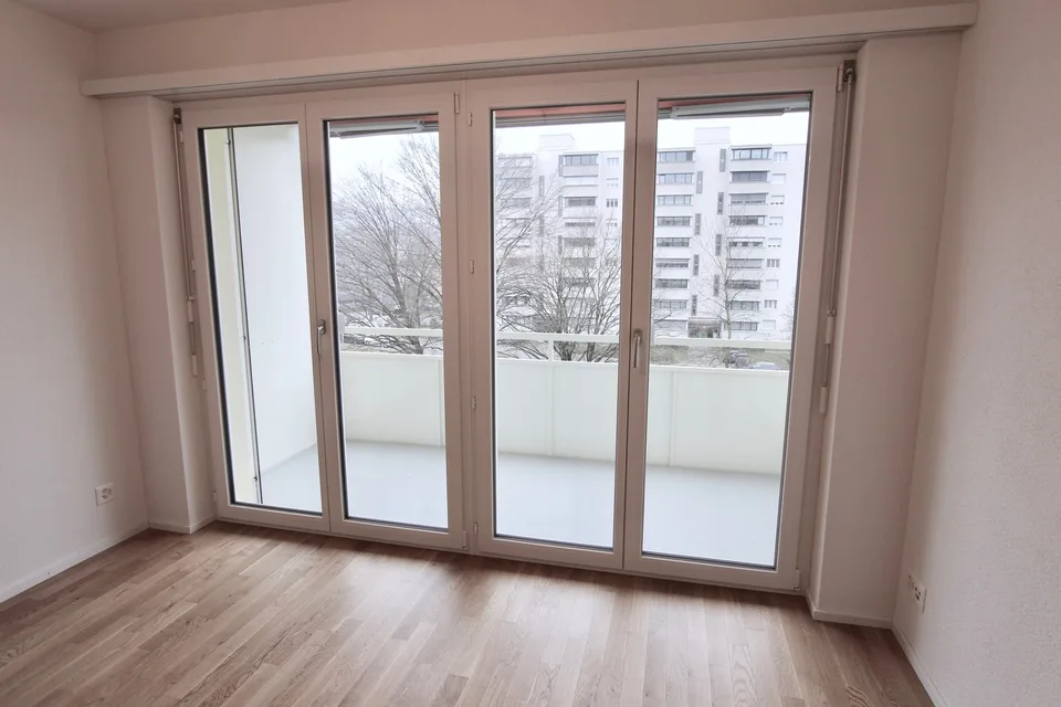 Moderne 1.5-Zimmer-Wohnung mit grossem Balkon in Zürich-Schwamendingen