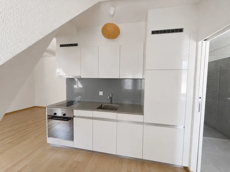 Stilvolles 1.5-Zimmer-Studio an zentraler Lage im Kreis 6