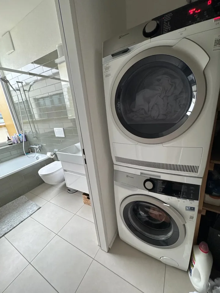 Moderne 2.5-Zimmer-Wohnung im Neubau an der Brown-Boveri-Strasse, Zürich 8050