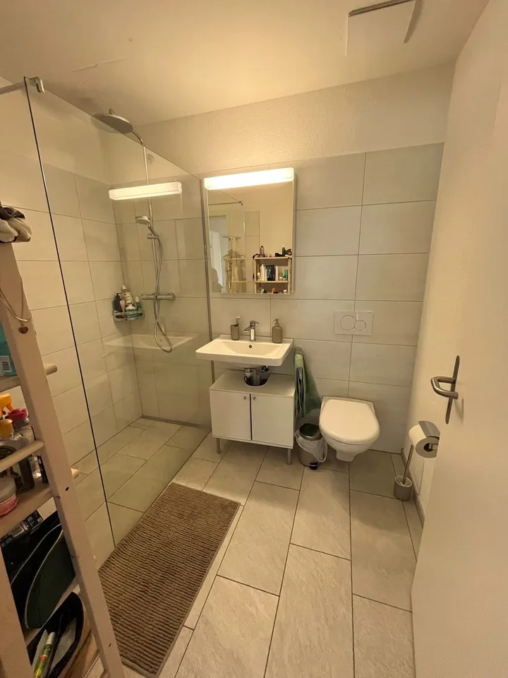 Fully Furnished 2.5-Room Apartment – Zürich Oerlikon