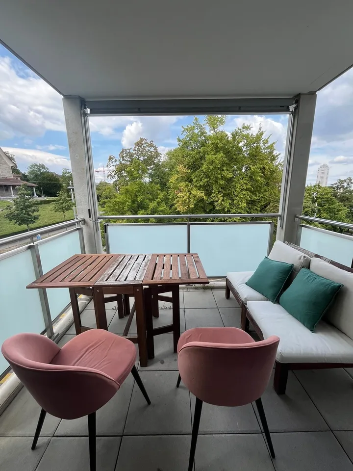 Fully Furnished 2.5-Room Apartment – Zürich Oerlikon