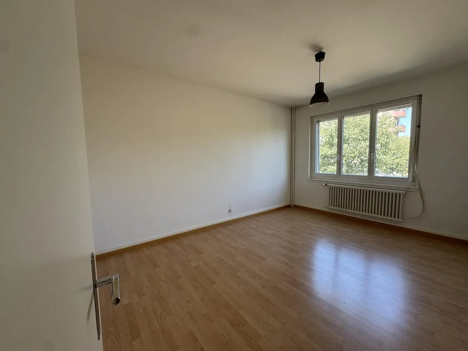 5-Zimmerwohnung im Kreis 3. Befristet!