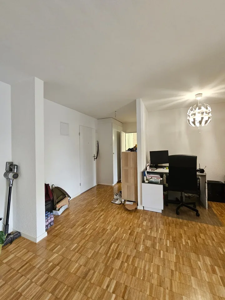 Helle 2.5-Zimmerwohnung in Zürich Albisrieden