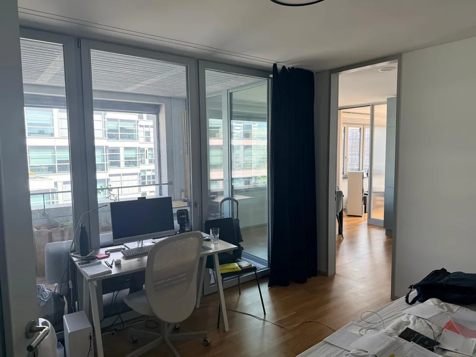 * Moderne 4.5-Zimmer-Wohnung an der Buckhauserstrasse in Zürich-Altstetten