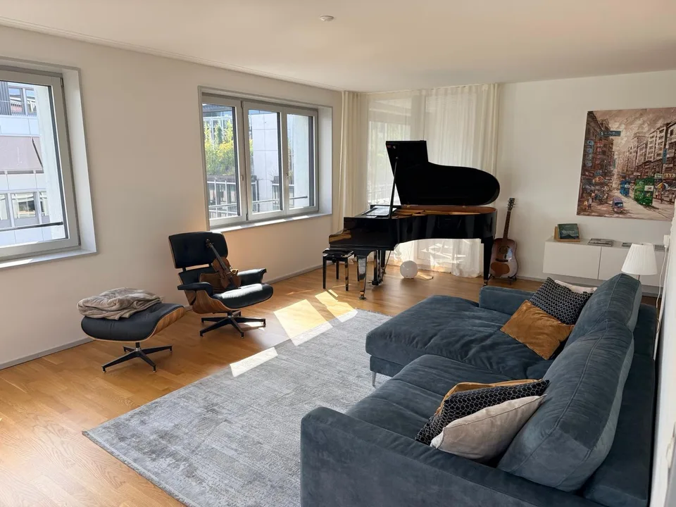 * Moderne 4.5-Zimmer-Wohnung an der Buckhauserstrasse in Zürich-Altstetten