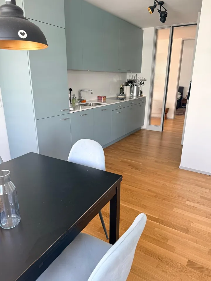 * Moderne 4.5-Zimmer-Wohnung an der Buckhauserstrasse in Zürich-Altstetten