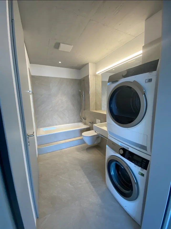 Luxuriöse 2.5 Zimmer-Wohnung