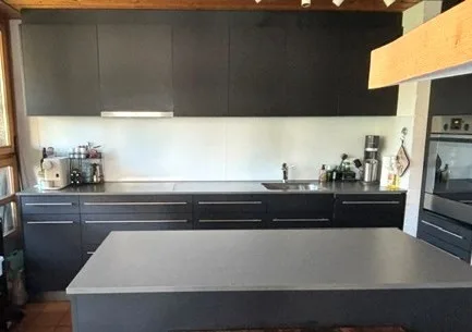 4.5-room apartment with balcony on Bahnhofstrasse in Mettmenstetten (limited term)