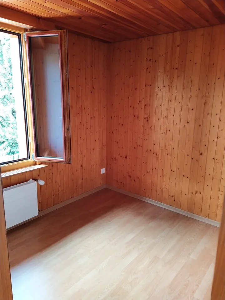 Charmante 4-Zimmer-Altbauwohnung in Derendingen – ab sofort verfügbar