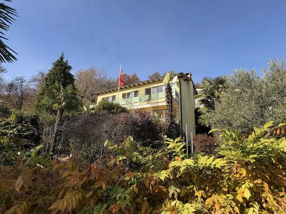 Traumhafter Seeblick, privater Pool und Nutzung als Zweitwohnsitz möglich – Foto 2 von 32