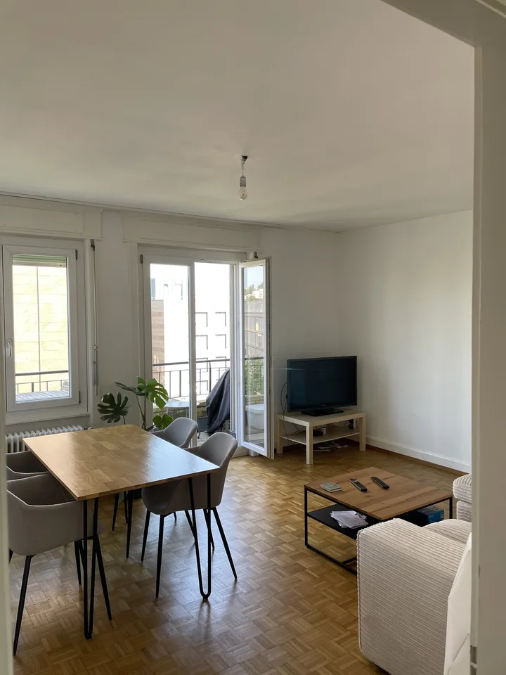 Appartement 2.5 pièces à Fribourg