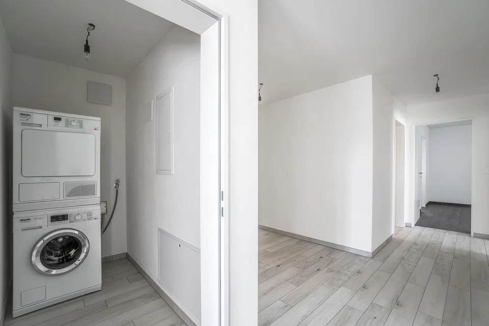 Grosszügige und helle 4.5-Zimmerwohnung mit grossem Gartensitzplatz in Altwis