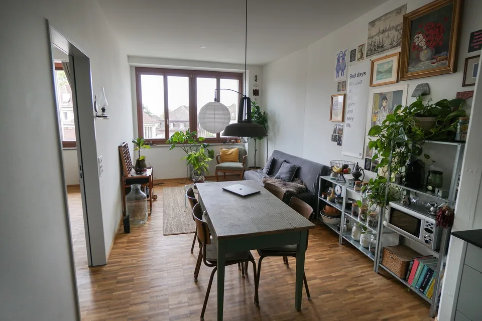 Moderne 2.5-Zimmer-Wohnung mit Charme im Herzen von Brugg (Effingerhof)