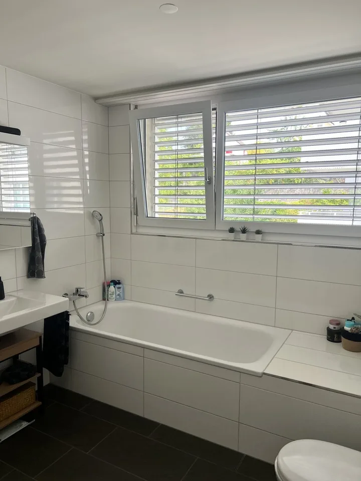 Moderne 4.5-Zimmer-Wohnung in Tann zu vermieten