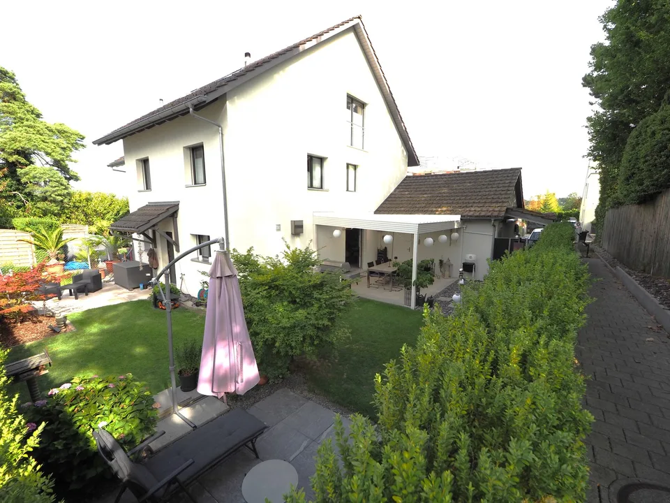 DOPPELEINFAMILIENHAUS IN NIEDERHASLI – photo 2 sur 10