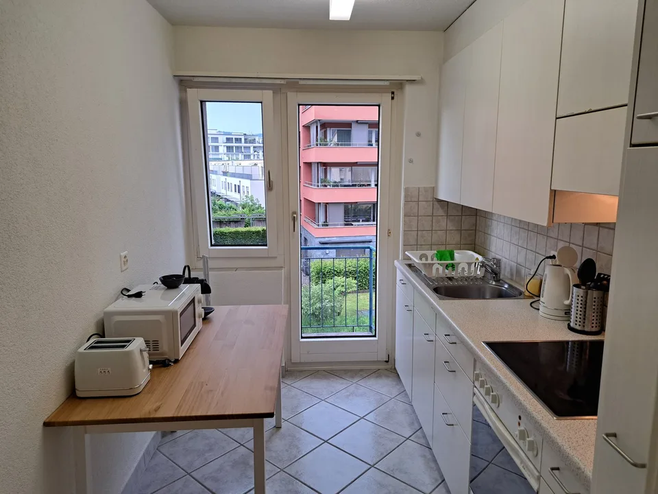Voll möblierte 2.5-Zimmerwohnung in Schlieren – CHF 1’950 inkl. Nebenkosten