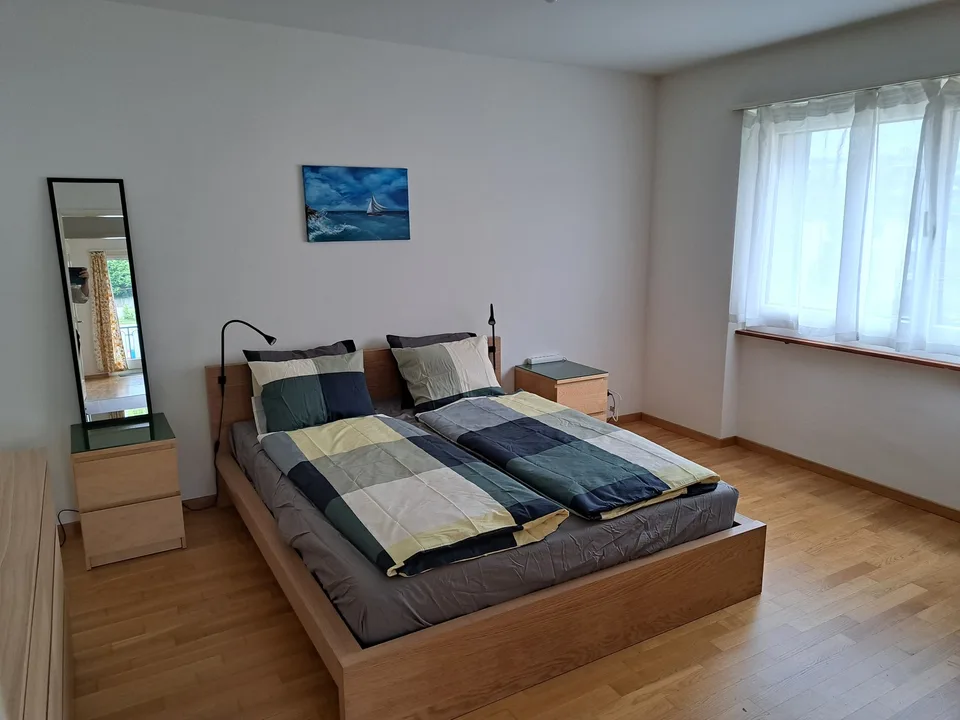 Voll möblierte 2.5-Zimmerwohnung in Schlieren – CHF 1’950 inkl. Nebenkosten