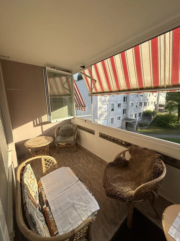 Helle 4.5-Zimmer-Familienwohnung an idyllischer Lage
