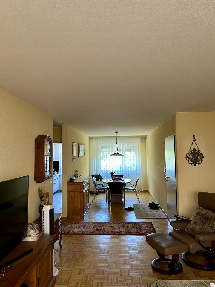 Helle 4.5-Zimmer-Familienwohnung an idyllischer Lage