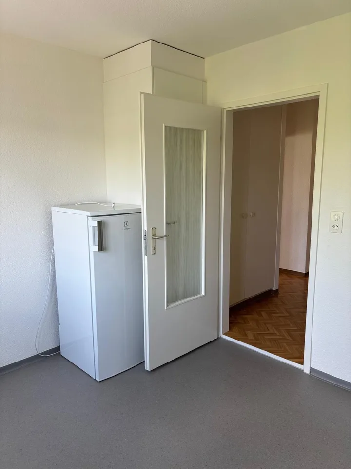 Modern ausgestattete 2er WG in Dübendorf!