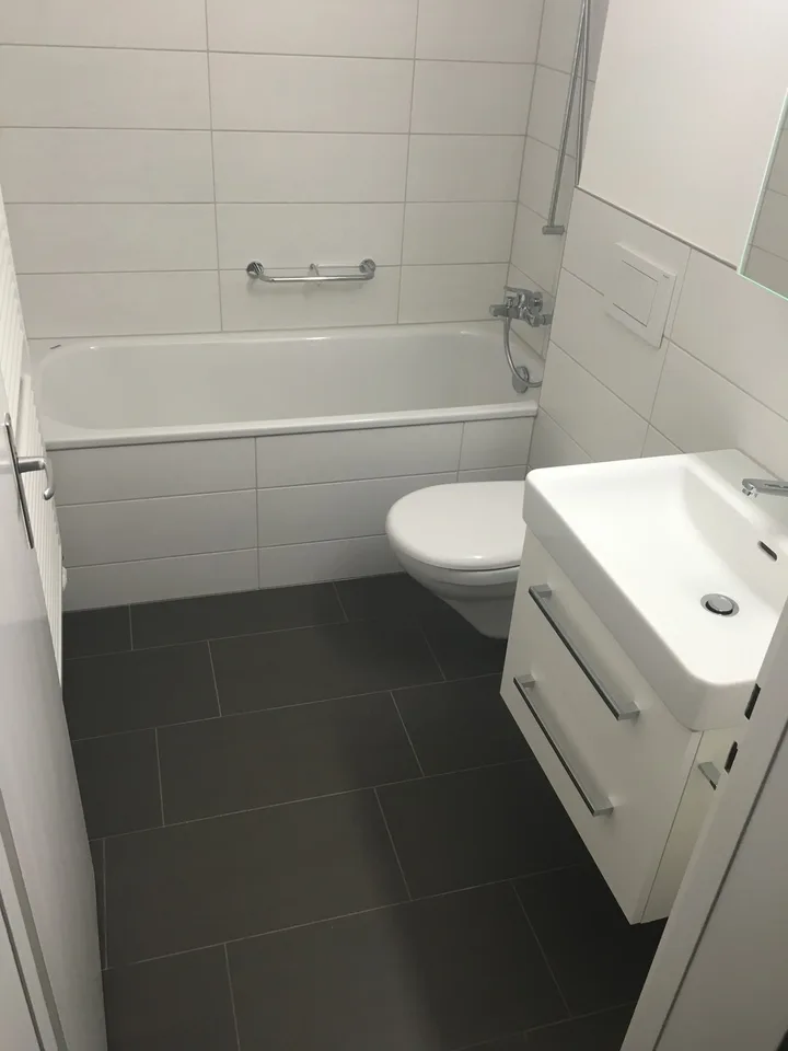Gepflegte 4-Zimmerwohnung mit Wintergarten