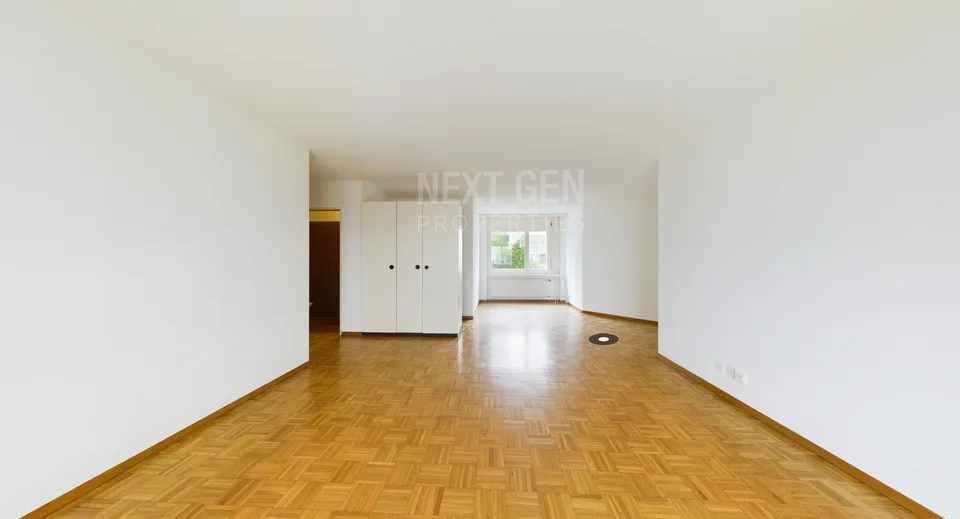 Gemütliche 4-Personen WG in Zürich mit Wohnzimmer & Balkon