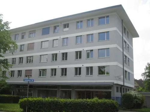 Parkplatz an zentraler Lage in Zürich Oerlikon zu vermieten
