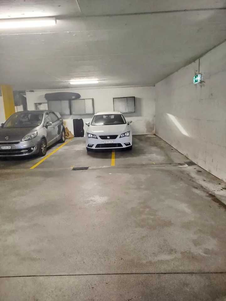Tiefgaragenplatz im Seefeld – Sicher, bequem, ideal gelegen – 230 CHF/Monat