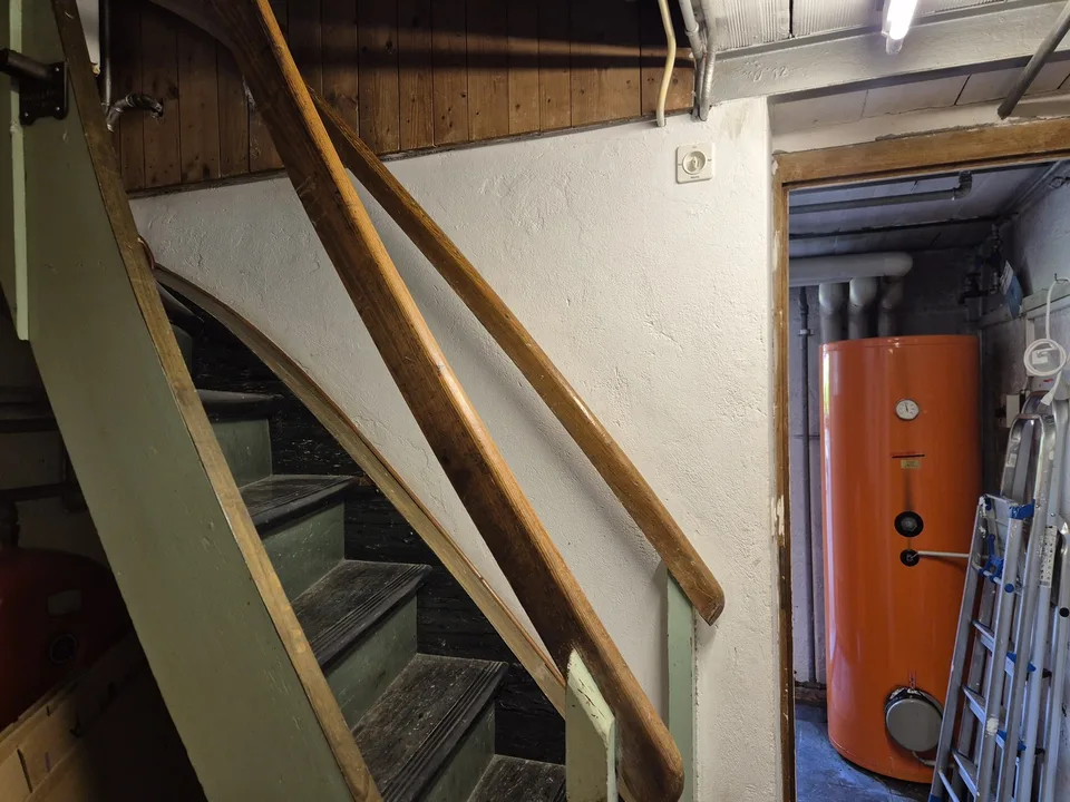 Schönes helles Zimmer im EG