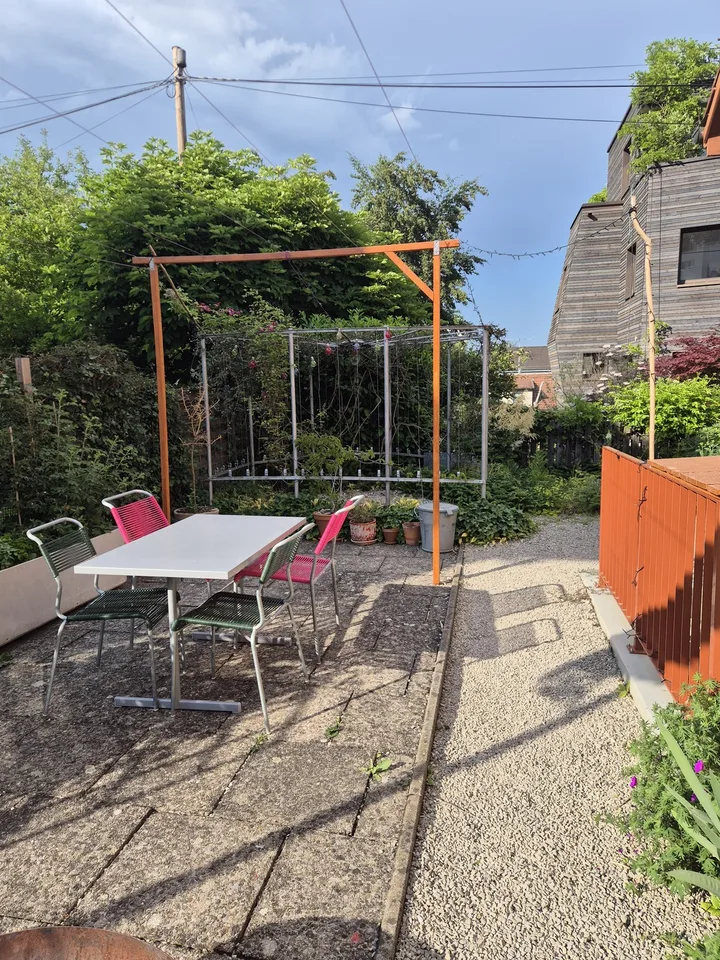 Schönes helles Zimmer im EG