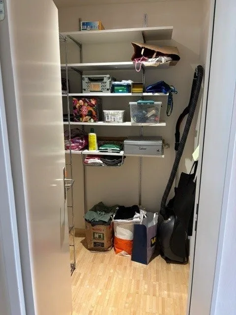 Zentrale und moderne 2-Zimmerwohnung mit schöner Aussicht zu vermieten