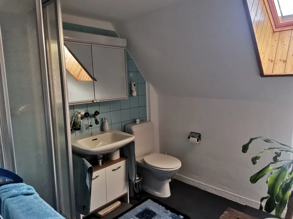 2 Zimmer in Wohngemeinschaft